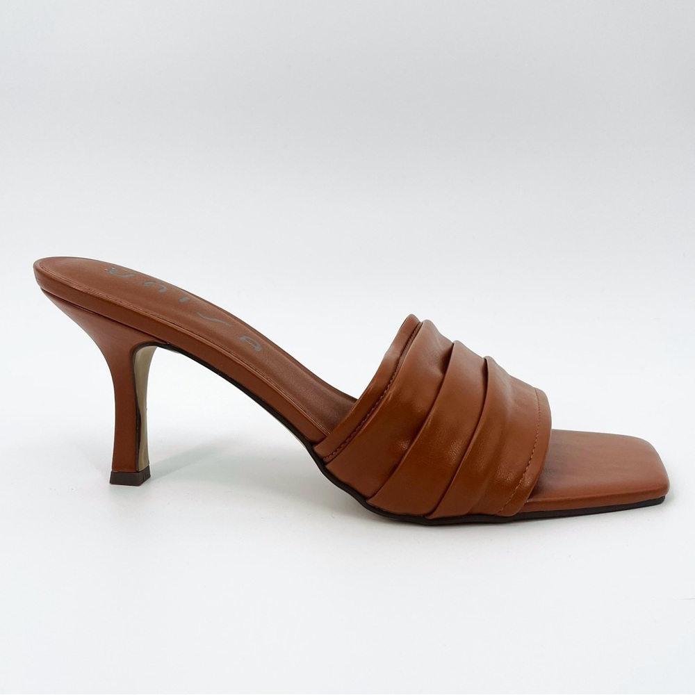 Unisa Square Toe Slip On Heels Tan‎ Size 9.5